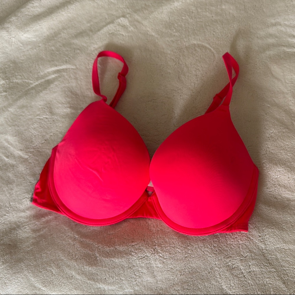 PINK Victoria's Secret Pink Bra Intimates & Sleepwear